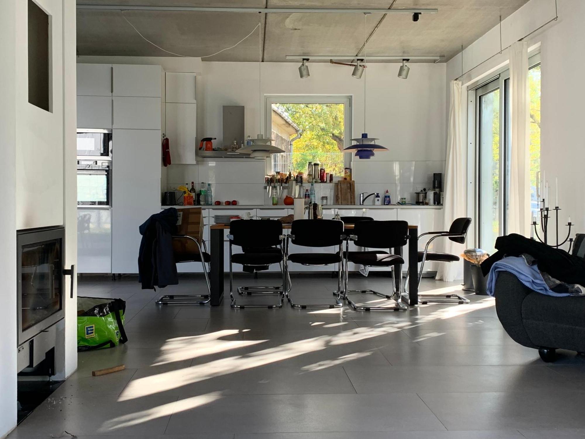 A Cozy Room In A Modern House พอทสดัม ภายนอก รูปภาพ